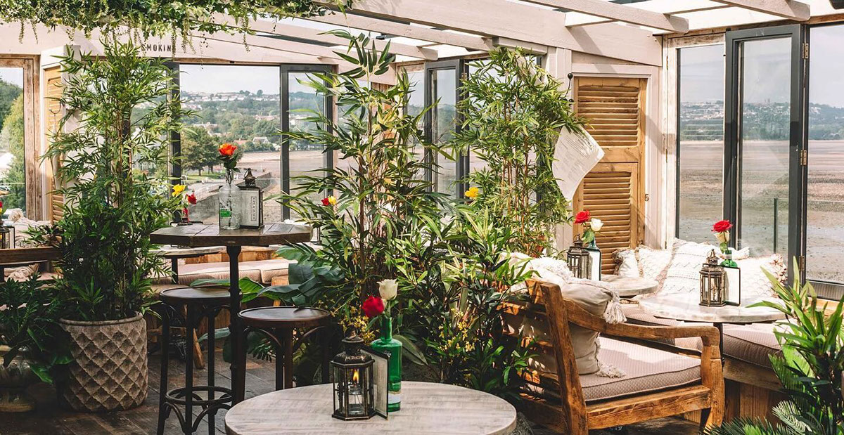 Discover the Finest Cocktails at GIN & JUICE Cardiff's Premier