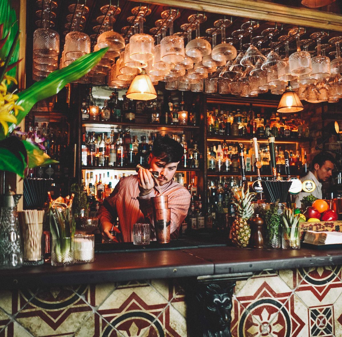 Discover the Finest Cocktails at GIN & JUICE Cardiff's Premier