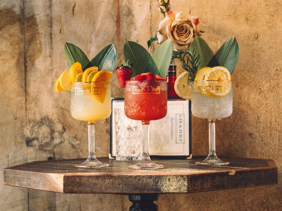 The best gin bar in Mumbles, Gin & Juice