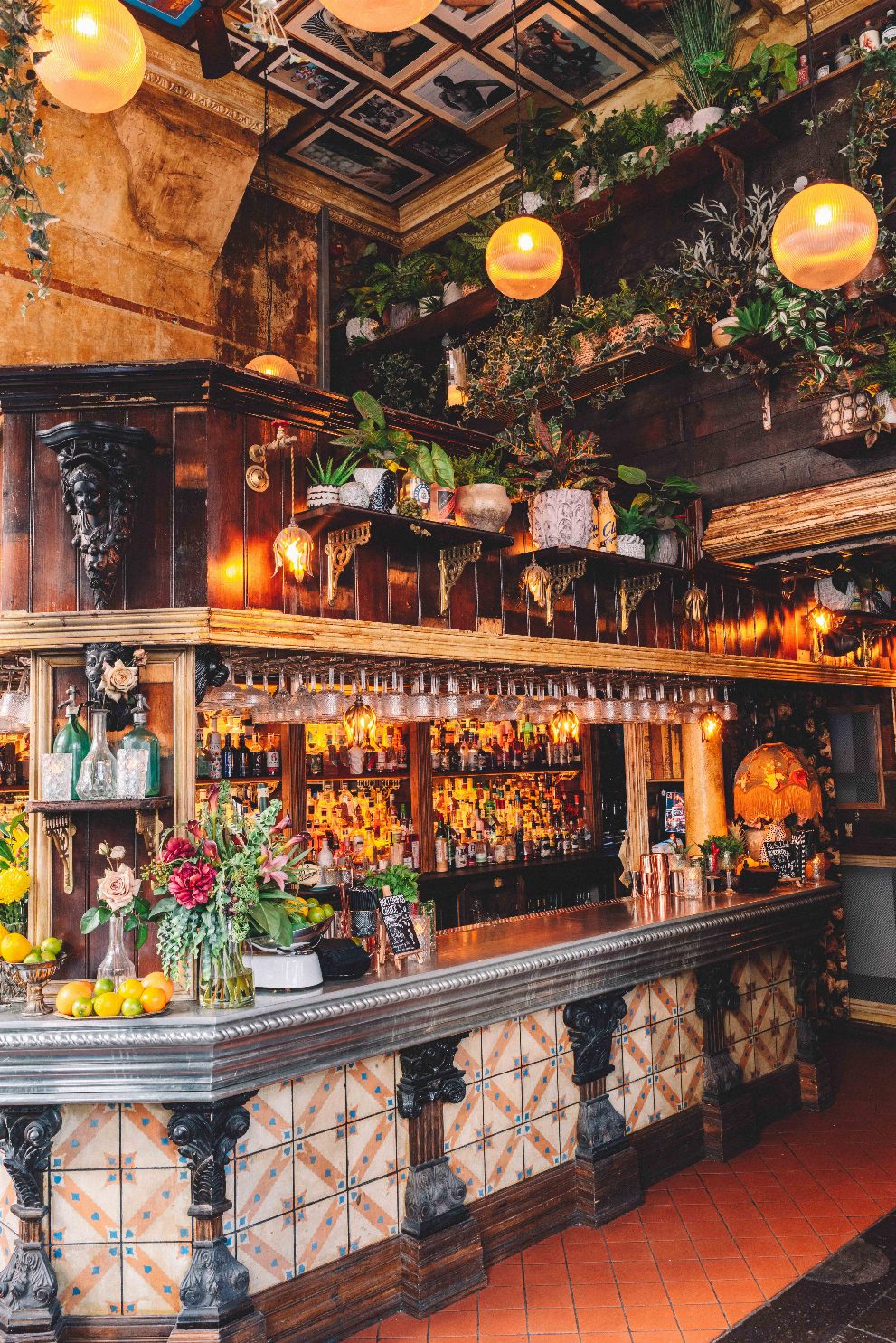 The best gin bar in Bristol, Gin & Juice