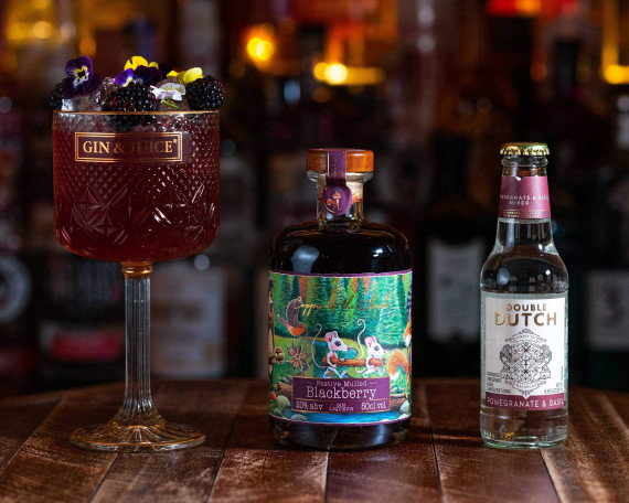 Copper in the Clouds Mulled Blackberry