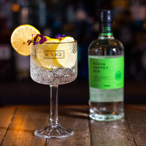 Nikka Coffey | Gin & Juice