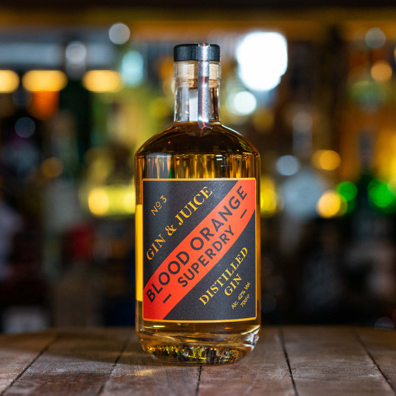 Superdry Distilled Gin Blood Orange Gift Set Gin & Juice