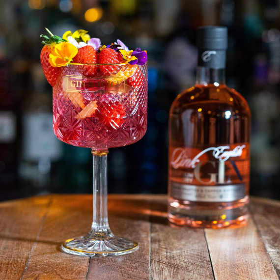 English Drinks Company Pink